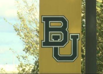 Baylor University extends test-optional admissions policy for fall 2022, 2023