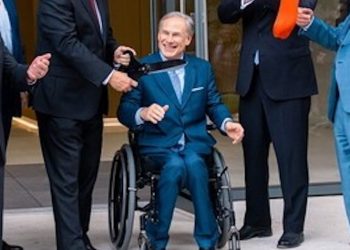 Gov. Abbott commended Texas banking institutions for helping provide support to Texas communities as a financial backbone at a ribbon cutting ceremony for the new TBA headquarters building in Austin