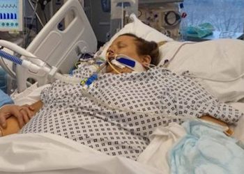 Woman thought it was just a cold, until ‘she woke up from a coma and doctors told her she had to lose her legs and possibly her hands’!