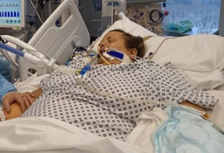 Woman thought it was just a cold, until ‘she woke up from a coma and doctors told her she had to lose her legs and possibly her hands’!