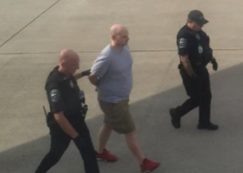 Passenger passed a note to a flight attendant ‘threatening to wipe out all 117 passengers for the most unbelievable reason’!