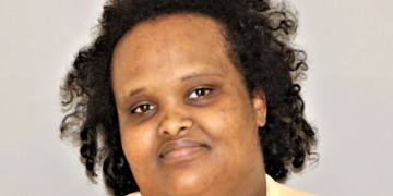 Mom punched her 3-year-old daughter in the throat before suffocating the child to death, police in disbelief when they heard the reason why!