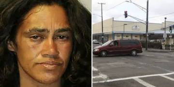 Mom gave birth on the sidewalk and began dragging her newborn baby by the umbiIical cord, once she was separated from her child, she began to leave the scene and left her baby, who was breathing, but not moving!