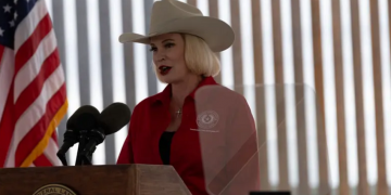 Texas Offers Land and Support for Trump Administration’s Mass Deportation Plans