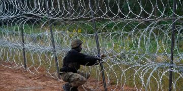 Federal Appeals Court Rules Texas Can Keep Razor Wire at Border