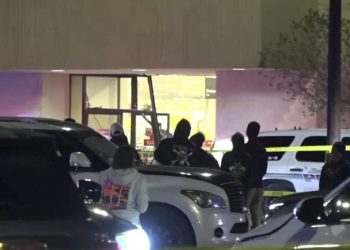 Central Texas Tow Truck Drivers Pay Tribute to Fallen Colleague Amid Chaos at Killeen Mall