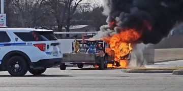 Truck Fire Near 7-Eleven in Waco Quickly Extinguished, No Injuries Reported