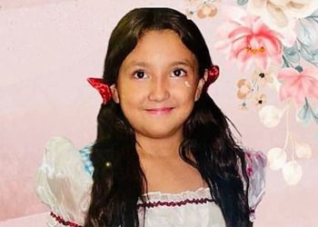 Mother believes her child was the victim of ongoing buIIying and demands answers after schooImates mocked the girl about being abandoned if her parents were removed from the country, following the girl’s death