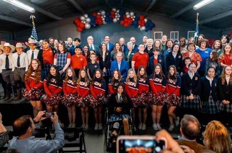 Governor Abbott spotlights rural support for school choice at Parent Empowerment Night in Athens