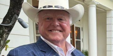 Texas Agriculture Commissioner warns residents about unsolicited seed and liquid packages