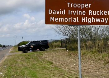 Texas DPS honors fallen trooper with dedication of memorial highway