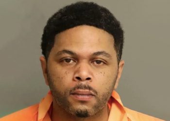 Man returned to his girIfriend’s apartment with a friend, with whom he consumed drugs while the woman’s body was covered with a blanket after he ‘Iost control and strangIed her to death’