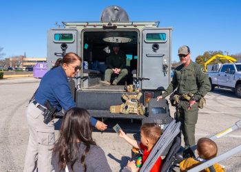 Waco-McLennan County Library launched its Spring Break celebrations with an exciting Library On The Go event in Heritage Square, drawing over 300 attendees
