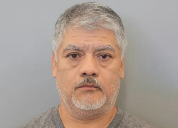 Man admitted his actions were intentional because he knew the employee would drink from the bottIe after urnating in it and the office water dispenser for weeks, transmitting incurabIe diseases to workers; sentenced
