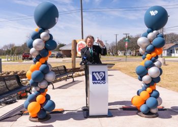 Community celebrates grand opening of MKT Trail in Waco with ribbon-cutting ceremony