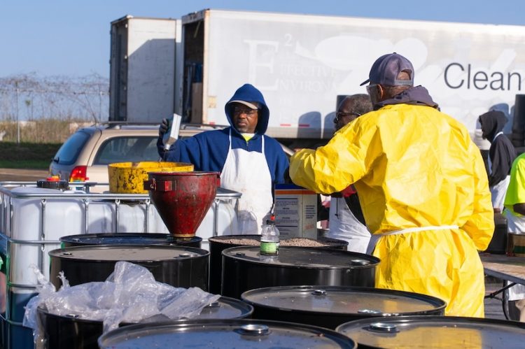 City of Waco celebrates success of Household Hazardous Waste Day, with 752 households participating