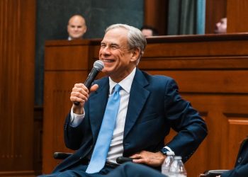 Governor Greg Abbott discusses Texas’ success at fireside chat with Texas Law Federalist Society