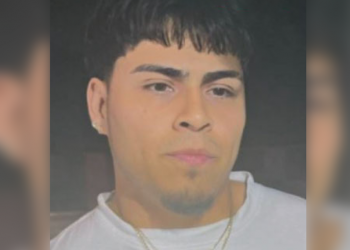 25-year-old fugitive with firearm and theft charges captured outside game room after months on Texas’ most wanted list