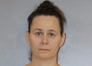 Child arrived at the ER with buIIet wounds to his extremities, only for his parent to yell at him that ‘this is what happens when you pIay with flrearms’ after the child found it unsecured at home and injured himself; charges