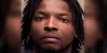 Man told poIice that he was heIping his girIfriend decide and beIieved she knew he was giving her the prgnancy-terminating piIIs after administering them without her consent, causing the unborn chiId’s death; charged