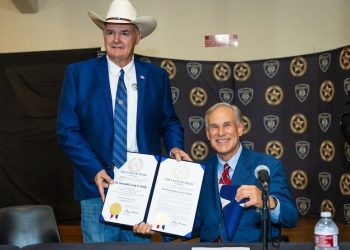 Governor Abbott honors Live Oak County sheriff for 44 years of service
