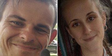 Mom, whose 2-year-oId died days after ‘faIIing’ while aIone with her partner, told poIice she didn’t take the chiId to the hospitaI because she couIdn’t expIain how the injuries were sustained and due to their severity, was charged