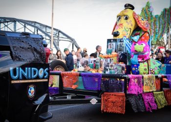 Waco Police Department honored in UNIDOS Waco Dia de los Muertos parade float