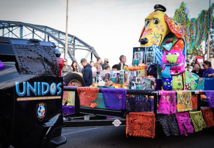 Waco Police Department honored in UNIDOS Waco Dia de los Muertos parade float