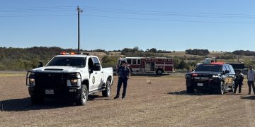 Waco Fire Department responds to brush fire on Mockingbird Lane with mutual aid
