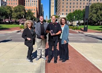 City of Waco receives Texas Municipal League award for Lost Pets Waco program