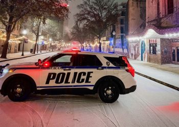 Waco police warn residents about icy roads after overnight snow