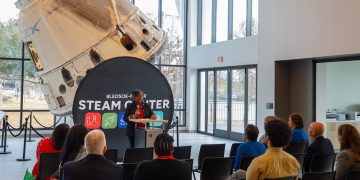 Waco STEAM Center hosts visit from Texas representative to highlight STEM initiatives