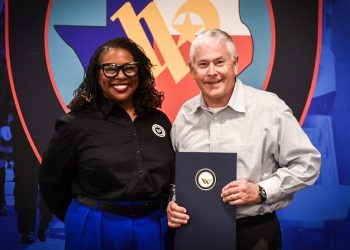 Waco police assistant chief retires after 32 years of service