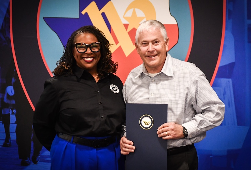 Waco police assistant chief retires after 32 years of service