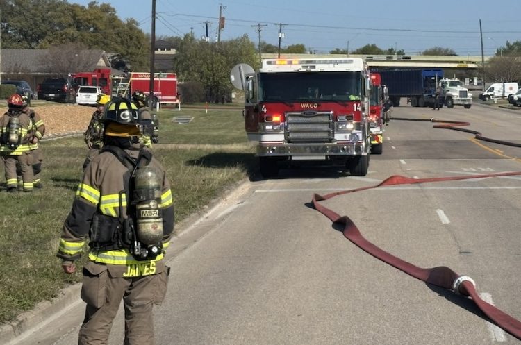Structure fire in Waco commercial building leaves one injured