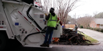 Waco reminds residents of brush pick-up guidelines
