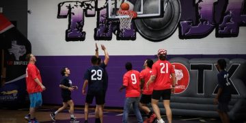 Waco Police and Fire Departments face off in Guns & Hoses charity basketball game