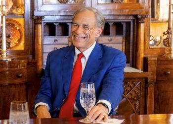 Governor Abbott says Texas continues to attract businesses and investment due to economic opportunities as state adds 40,100 nonfarm jobs, reaches historic high