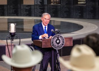 Governor Abbott honors fallen officers at Texas Peace Officers’ Memorial Ceremony in Austin