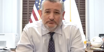 Texas Senator Cruz pulled into widening Republican divide after pushing back against Tucker Carlson, exposing deeper fractures inside the GOP