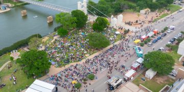 Brazos nights draws crowd in Waco with performances by Candlebox and Fastball
