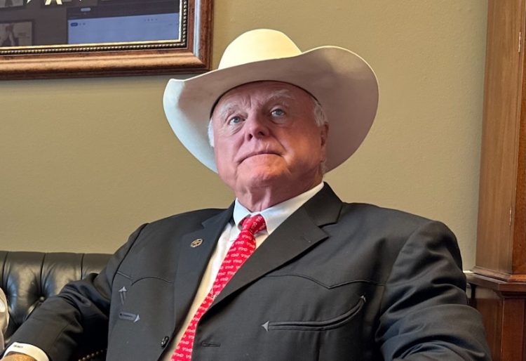 Texas agriculture commissioner Miller praises Strait of Hormuz reopening as relief for farmers facing rising costs, hours before it closes again amid U.S. blockade tensions