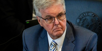 Texas Lt. Gov. Patrick warned Republicans could face serious political consequences in the upcoming elections, pointing to high gasoline prices and the war in lran