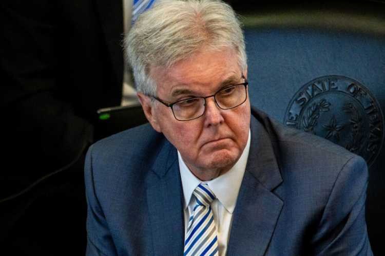 Texas Lt. Gov. Patrick warned Republicans could face serious political consequences in the upcoming elections, pointing to high gasoline prices and the war in lran