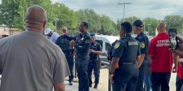 Hamilton Park residents partner with Dallas Police and City departments to reclaim neighborhood trails and promote community safety