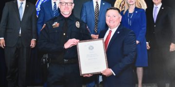 Texas DPS honors Killeen officer for heroic actions during life-threatening situation at local mall