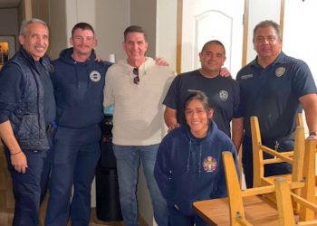HFD Chief Thomas Muñoz visits Station 17 and shares dinner with Station 26 crews, highlighting firefighter camaraderie