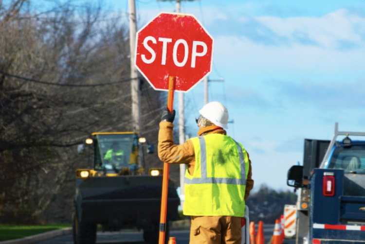 Traffic signal outage at 5th Street and Waco Drive caused delays following accident