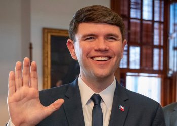 New poll shows James Talarico is stronger against Republican Ken Paxton than prior Democratic Senate campaigns at this point