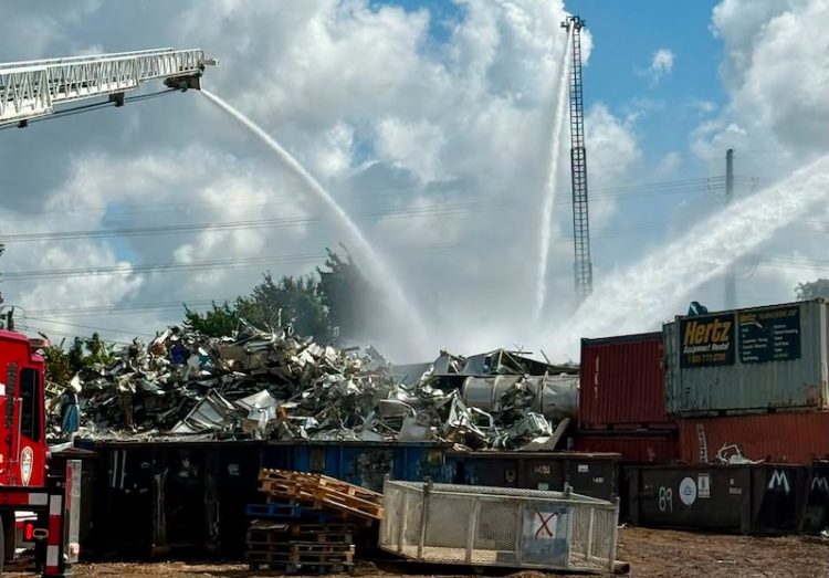 Houston firefighters contain scrap metal fire after hours-long operation on Goodyear Drive